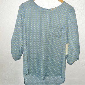 Lily White Hi Low Blouse